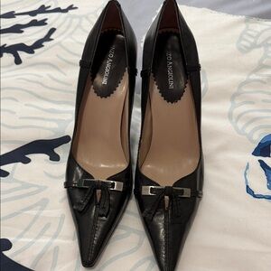 Enzo Angiolini Black Heels with Bow Accent